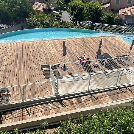 Superbe Appartement, Piscine, Vue Mer Et Montagnes Antibes Exterior photo