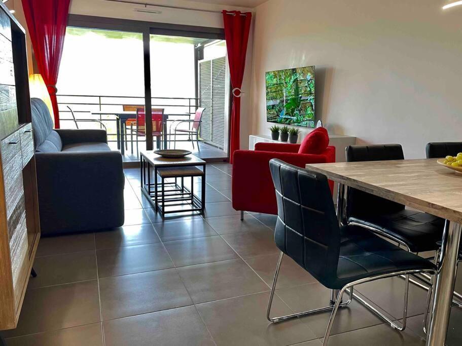 Superbe Appartement, Piscine, Vue Mer Et Montagnes Antibes Exterior photo